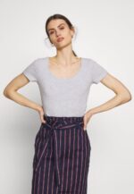 femmes Lot de 3 t-shirts basiques blanc/marine/gris clair chiné 006BT271 Anna Field - Image 3