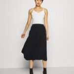 femmes Lot de 5 tops noir/blanc/gris clair chiné 006BT481 Anna Field