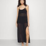 femmes robe de plage à bretelles simples accessoire de plage noir 006BT737 Anna Field